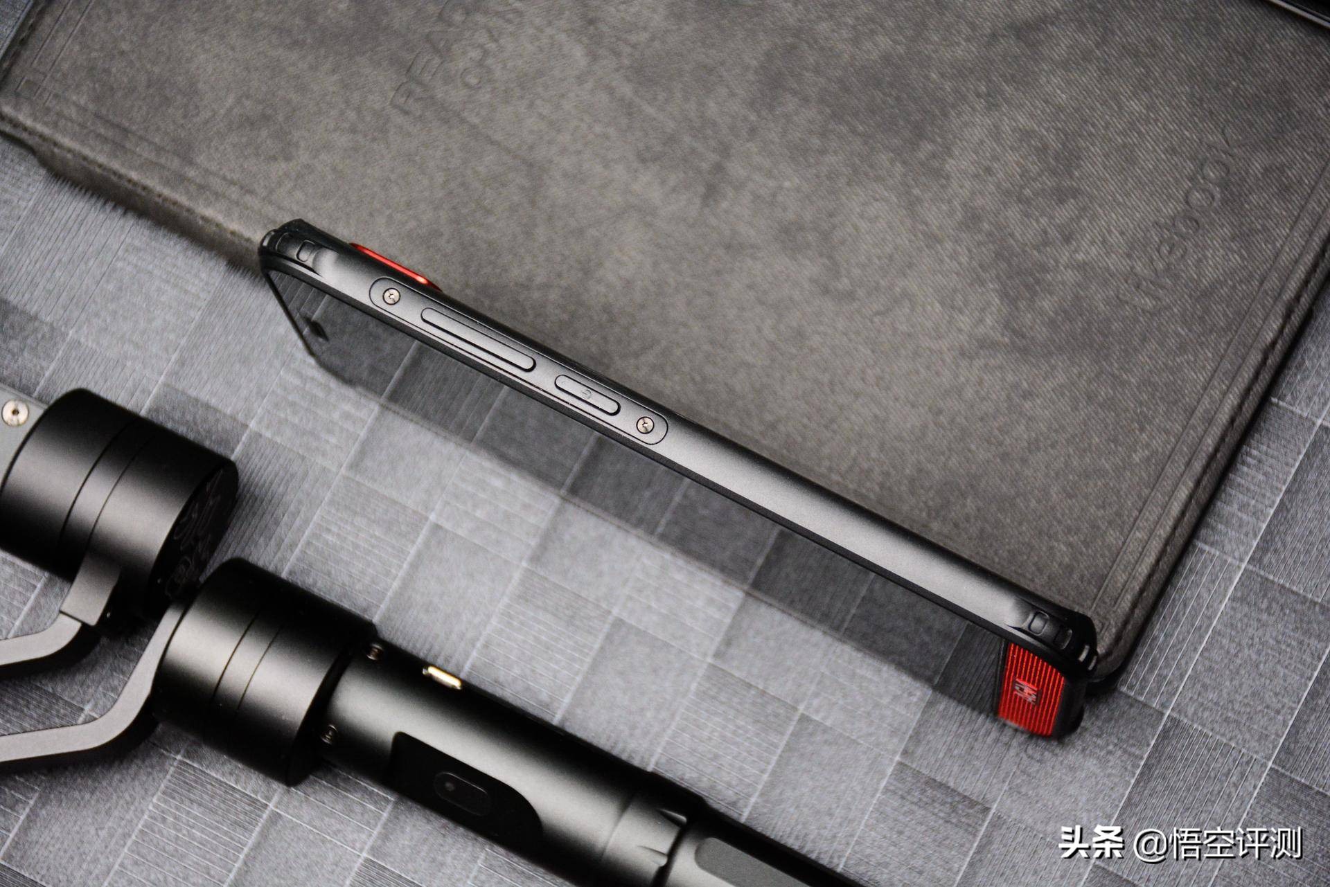 agmh2三防手机,大声音三防智能手机