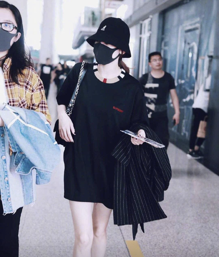 岳云鹏评价迪丽热巴长相,岳云鹏说还是迪丽热巴好看