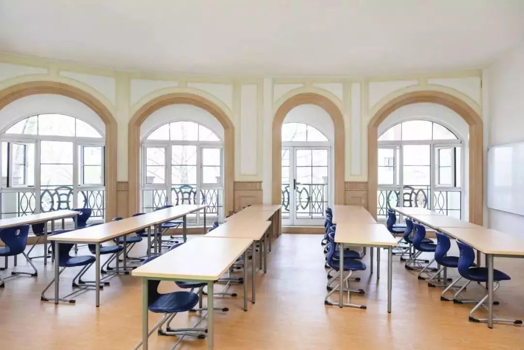 比清华北大还难考的五所大学,西安五大名校和普通学校差距