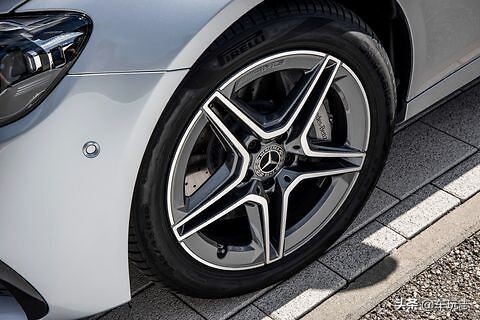 2020改款奔驰e350l4matic,奔驰2024款全新e450参数