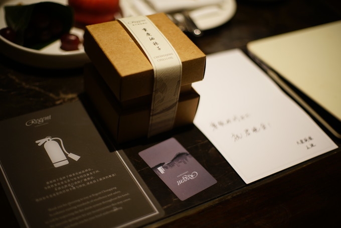 去重庆必打卡的地方四天三晚酒店,重庆最有重庆特色的酒店