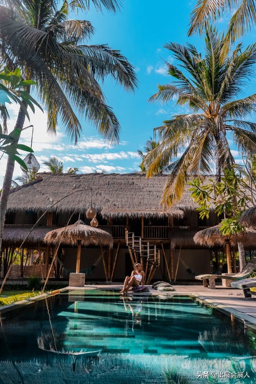 他说今年国庆去阿根廷,足球美女美景美不胜收_出展海外