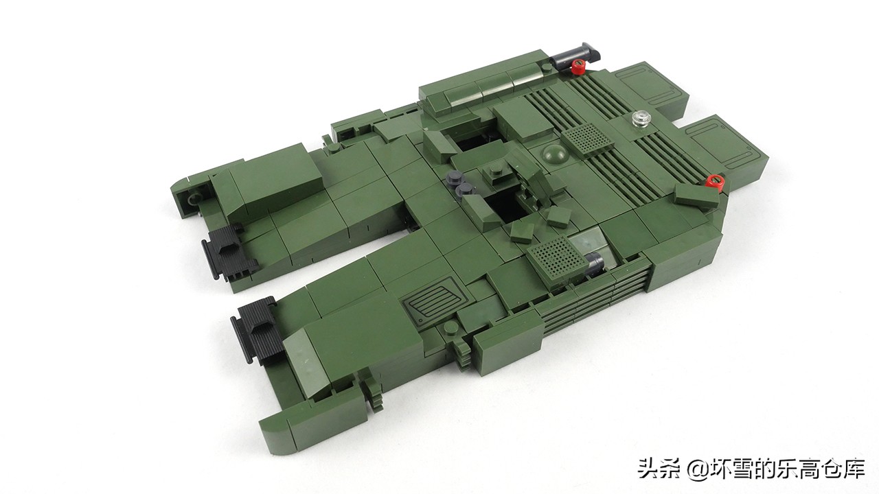 cobi积木坦克世界联名款开箱,坦克世界strv103b值得玩吗