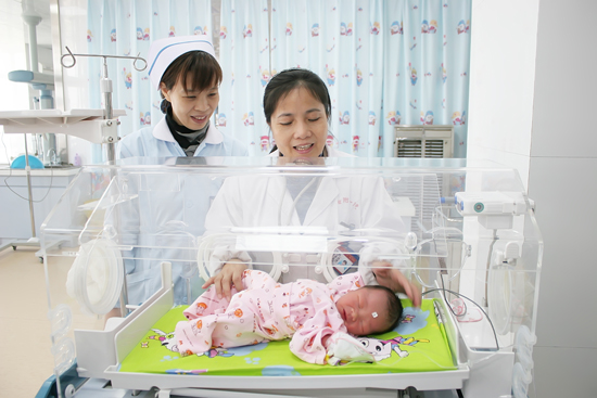 顺转剖出了月子还用忌口吗,顺转剖的危害和后遗症