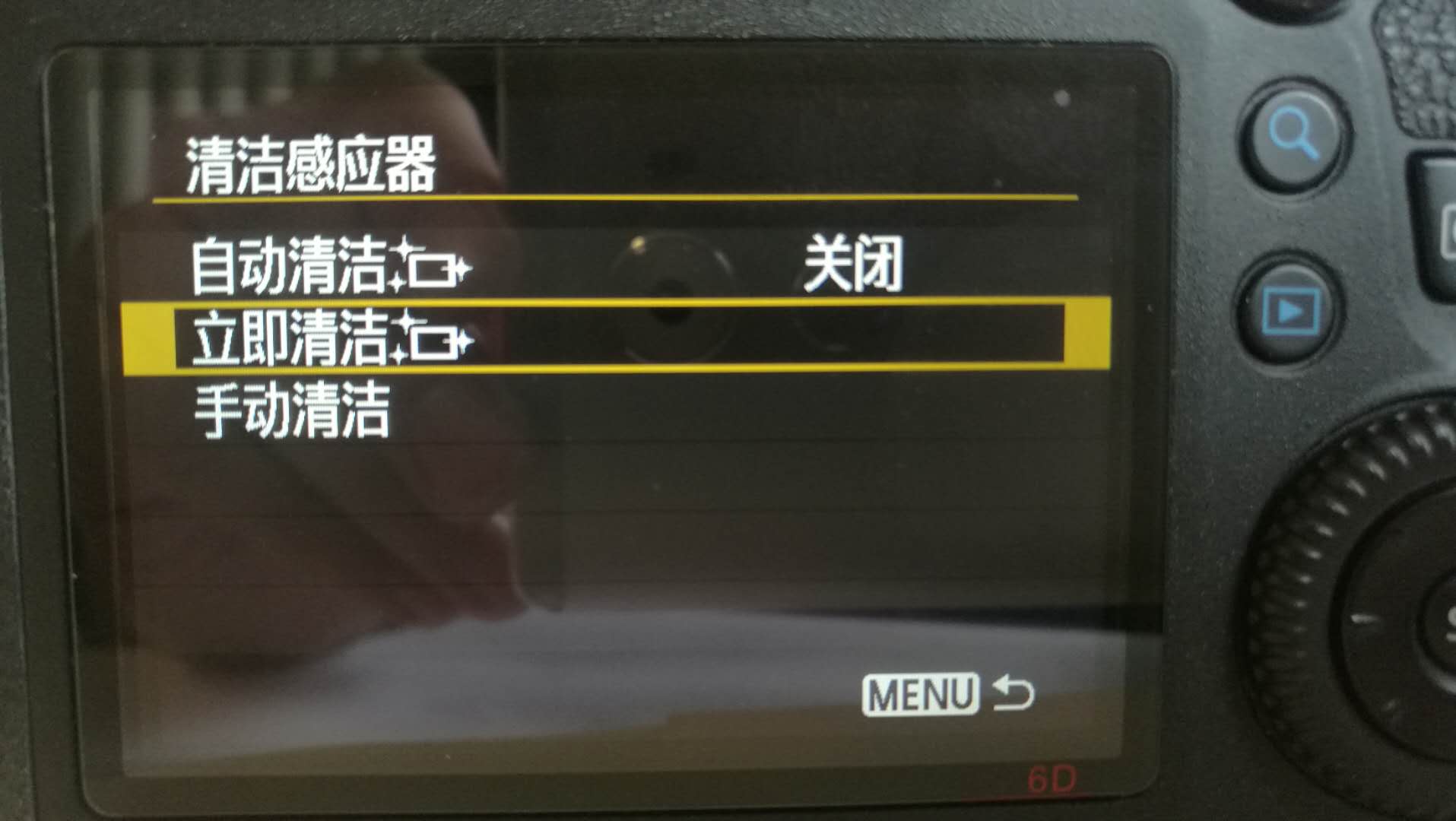 相机传感器上有黑点怎么处理,照片上有黑点是怎么回事