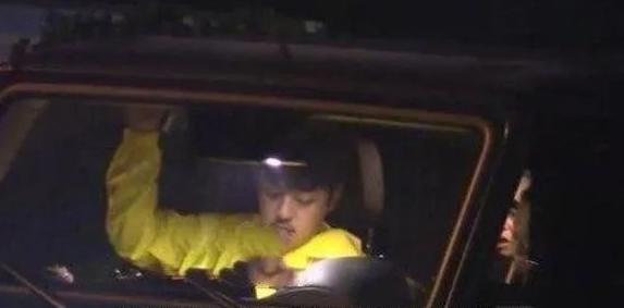 人间水蜜桃殷桃的成名往事,樱桃与水蜜桃