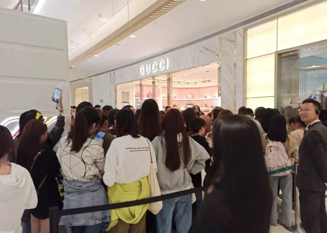 gucci新店开幕香港,gucci上海旗舰店开幕
