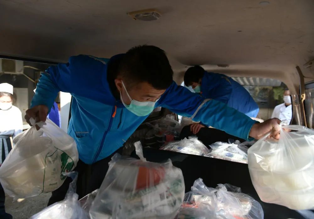 沧海横流方显英雄本色霸气十足,沧海横流英雄本色上句