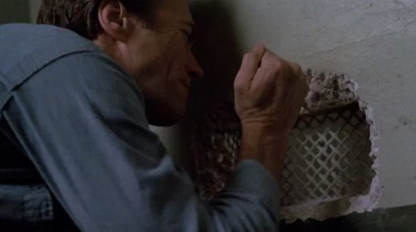 国外监狱越狱真实事件记录,国外劫狱成功案例