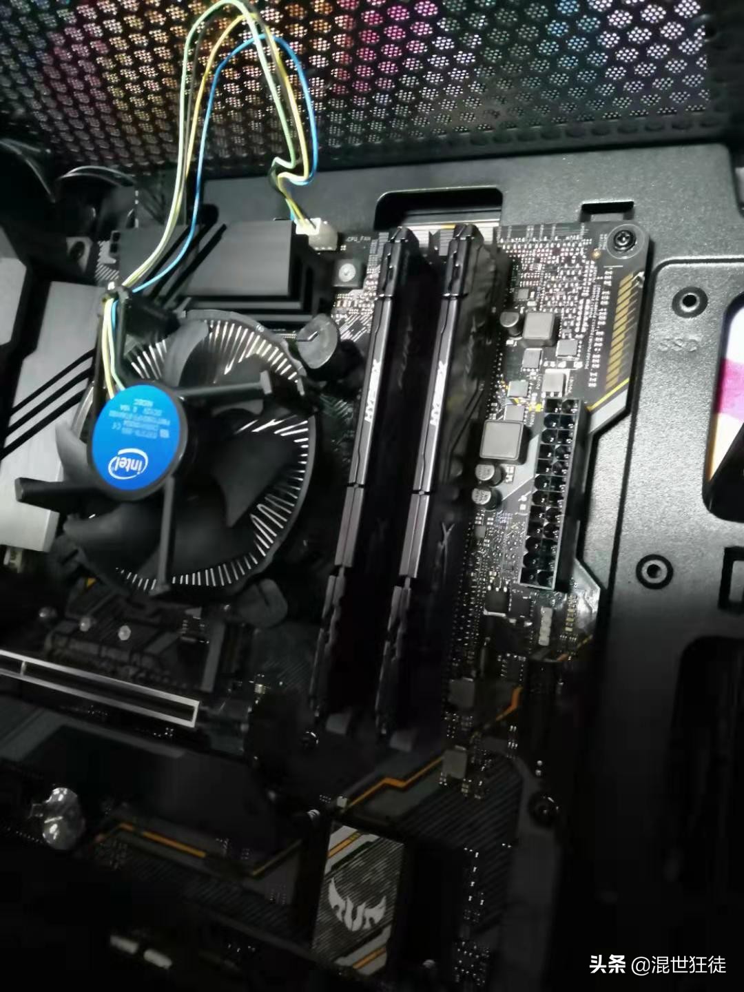 电脑内存条装机过程,第一次装机全过程