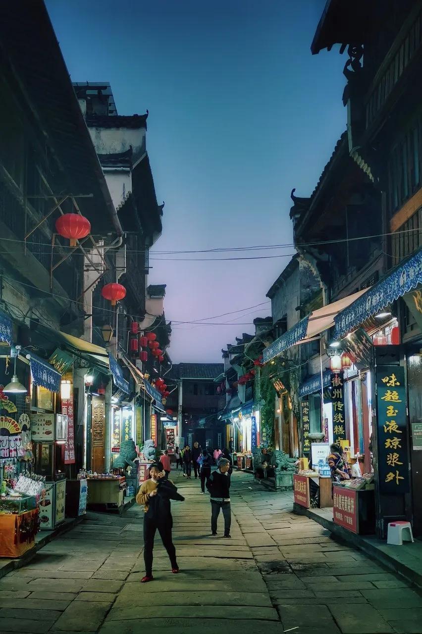 安徽春天美丽的视频,安徽美丽的春天