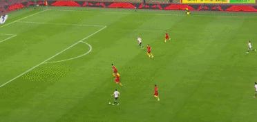 6岁神童上央视,6岁足球神童震惊全场