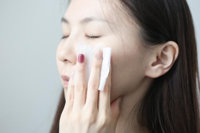 丝瓜水湿敷水推荐第一名,大瓶丝瓜水保湿补水正品