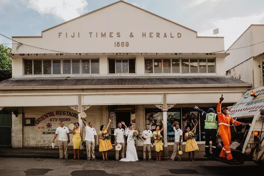 又到了结婚的季节,整理了6种绝美婚纱照