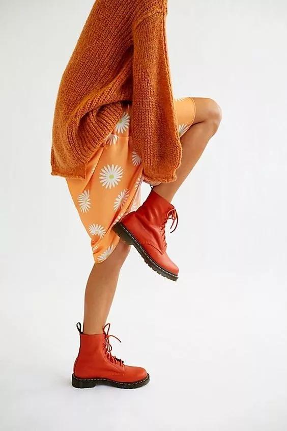 爱马仕什么颜色好搭配,高级配色爱马仕橙色配白色