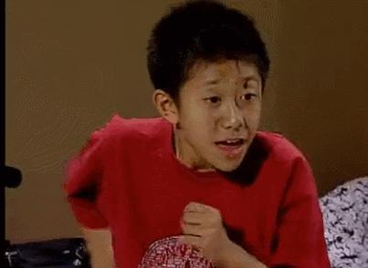 张一山开车完整视频,张一山开跑车视频