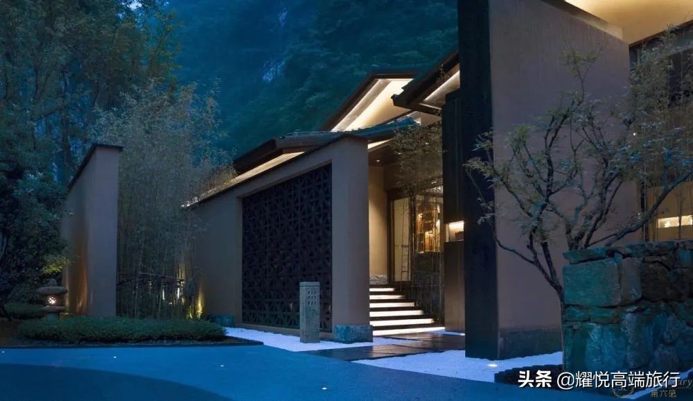 秋天去泡温泉能有多惬意,初秋适合去哪里泡温泉