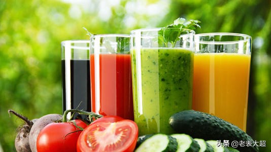 如何让不爱喝水的孩子喝水呢,孩子不爱喝水怎么办有哪些好办法