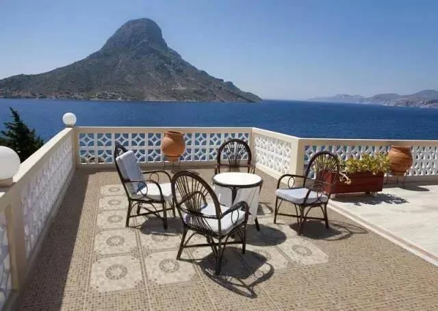 靓瓷环氧彩砂美缝剂的施工秘诀,美缝用美缝剂好还是环氧彩砂好