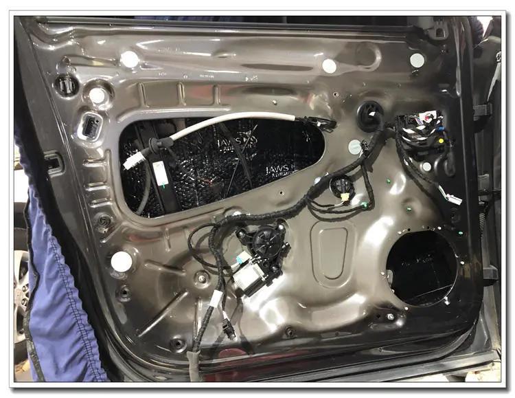 汕头汽车音响改装低音炮,大众探岳改装音响后喇叭不响