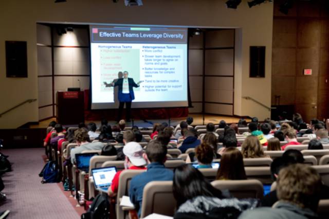 在波士顿大学（BostonUniversity）读书是一种怎样的体验？