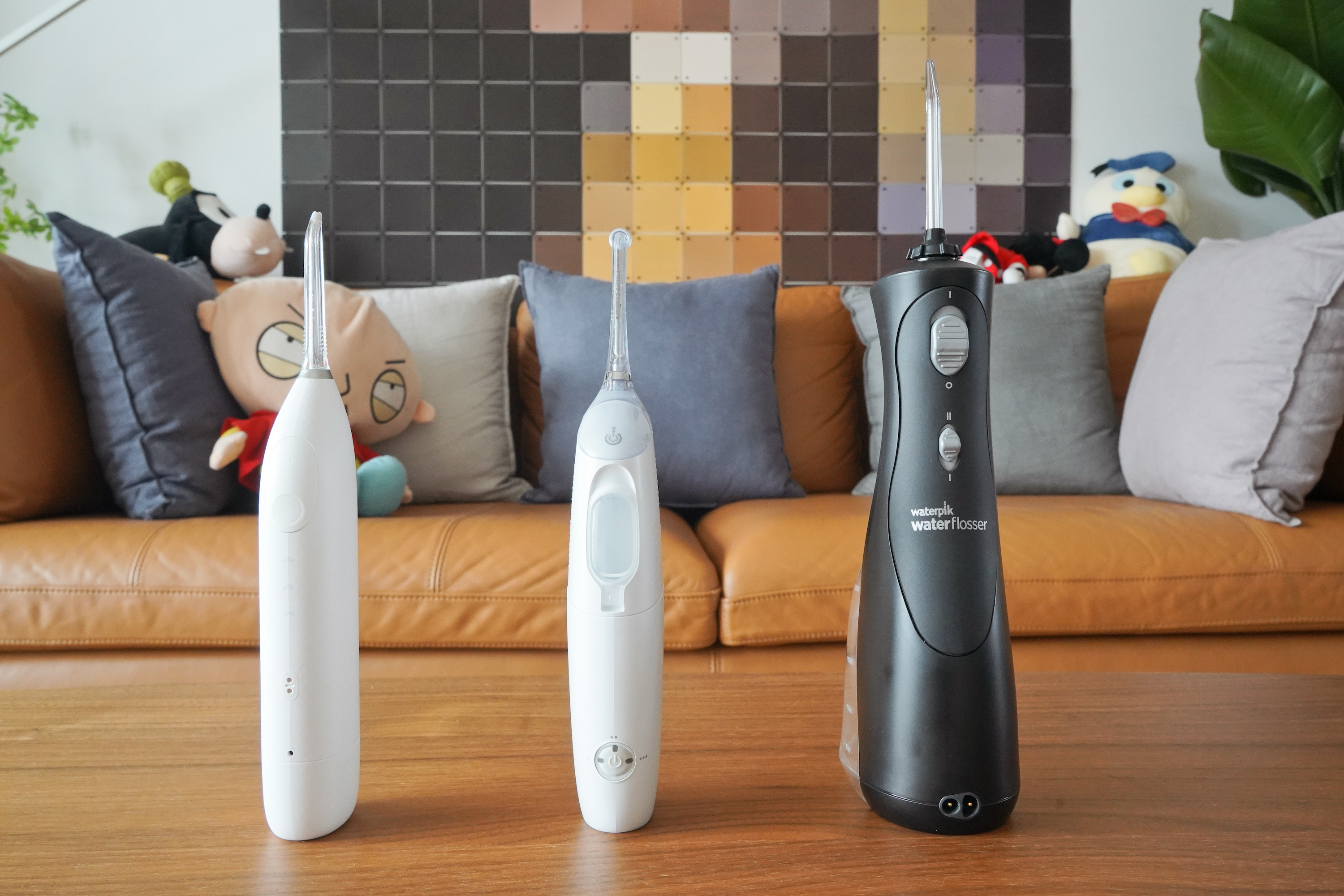 有电动牙刷还要手动刷吗,有了电动牙刷还需要水牙线吗