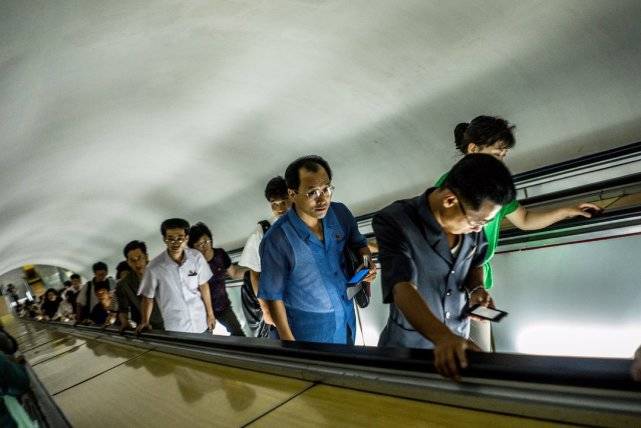 朝鲜工人加班吗,朝鲜人都是在国营单位上班的吗