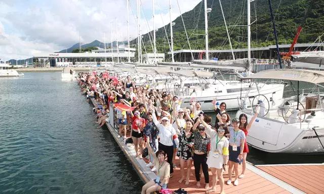 巨邦美容导师招聘信息,巨邦美导一个月有多少工资