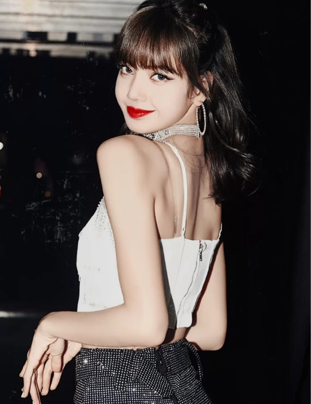 什么粉底液好用控油不脱妆不卡粉,控油粉底液和干皮粉底液