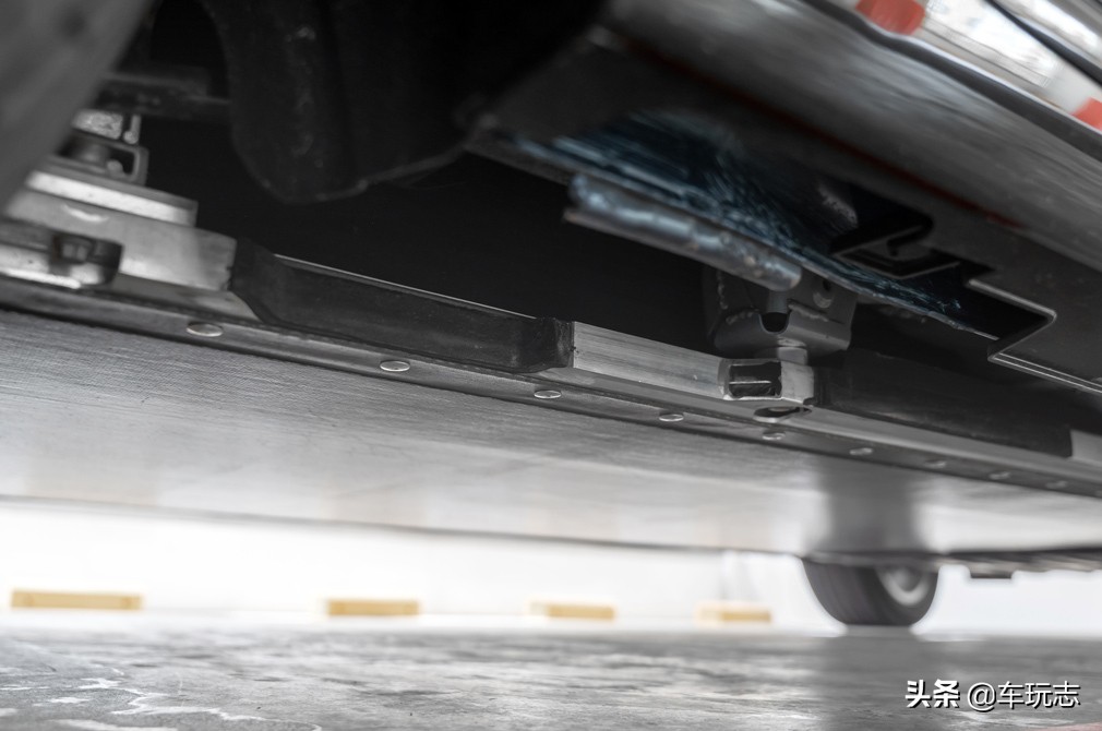 新款比亚迪e6纯电动车多少钱,比亚迪e6纯电动面包车