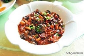 川湘菜特色经典菜系有哪些,湘菜最流行的经典菜是什么菜系的