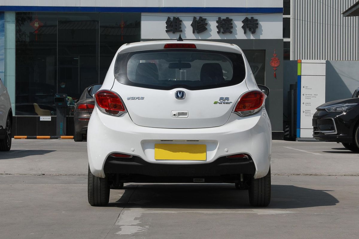 长安奔奔新款新能源2022款报价,长安奔奔新能源预售2.98万