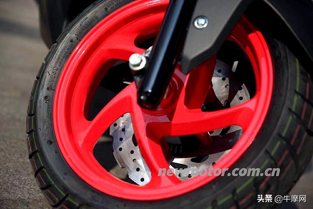 林海踏板150,林海雄鹿150abs版