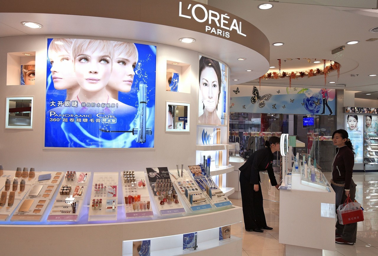 女士化妆品十大排名欧莱雅 (欧莱雅是全球最大的化妆品集团吗)