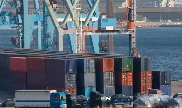 对标上海：西部金融中心如何跑出“加速度”