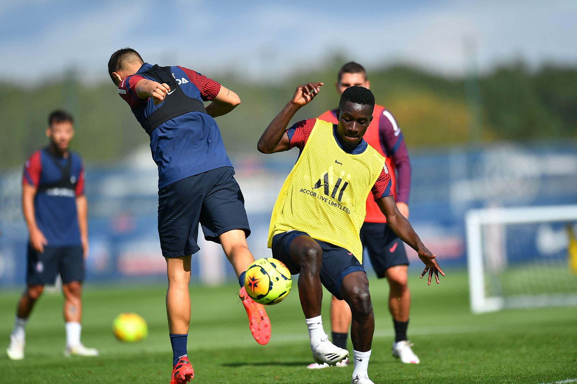 大巴黎新赛季打法,大巴黎新赛季最强阵容