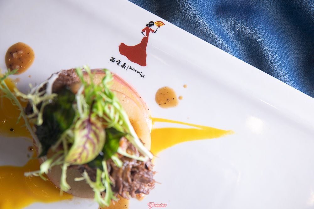 在海口发现了一家性价比颇高的西班牙小馆。趁TA未火，赶快去吃