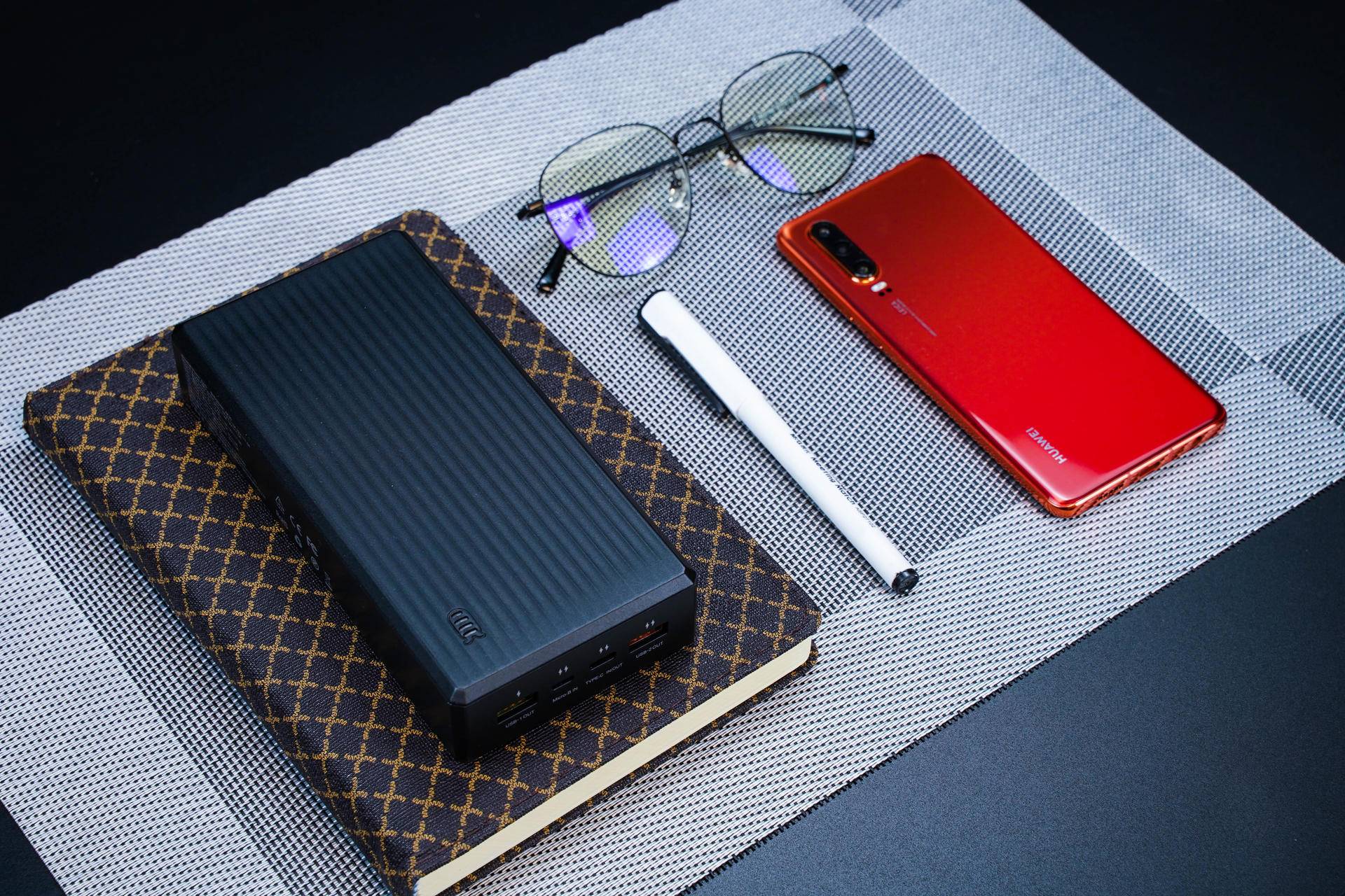 奥睿科户外电源30w,奥睿科1000瓦移动电源