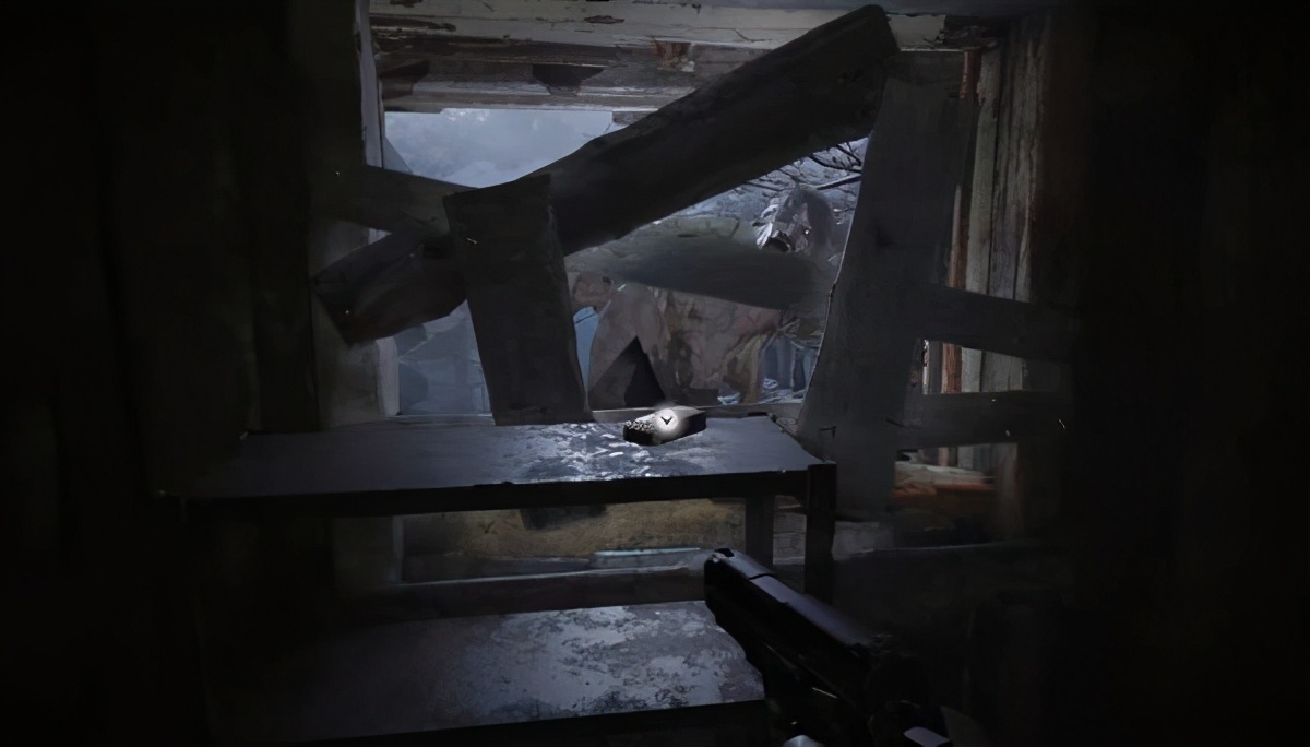 生化危机8伊森被狼人咬腿,生化危机8伊森开局