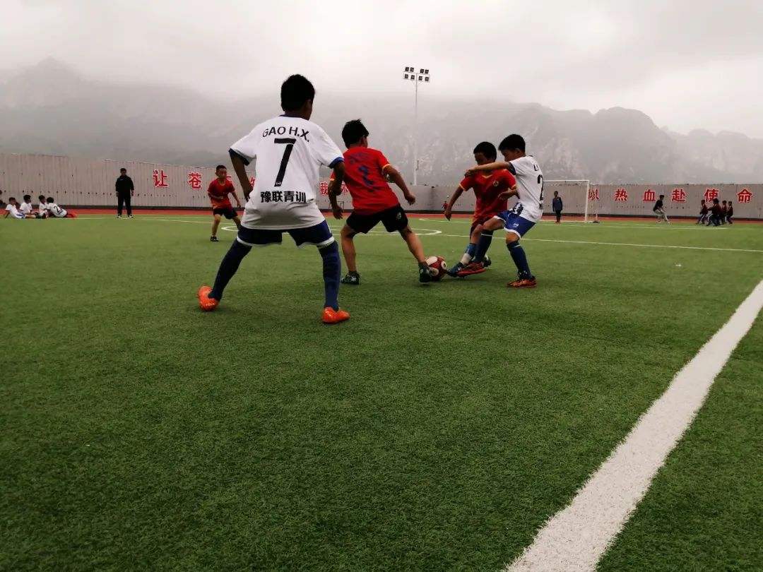 郑州市登封鹅坡武校,鹅坡武校和塔沟武校哪个更好