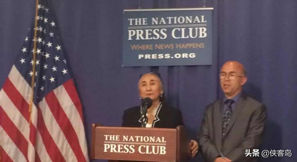 侠客岛：引众怒的厄齐尔，到底支持了什么恐怖组织？