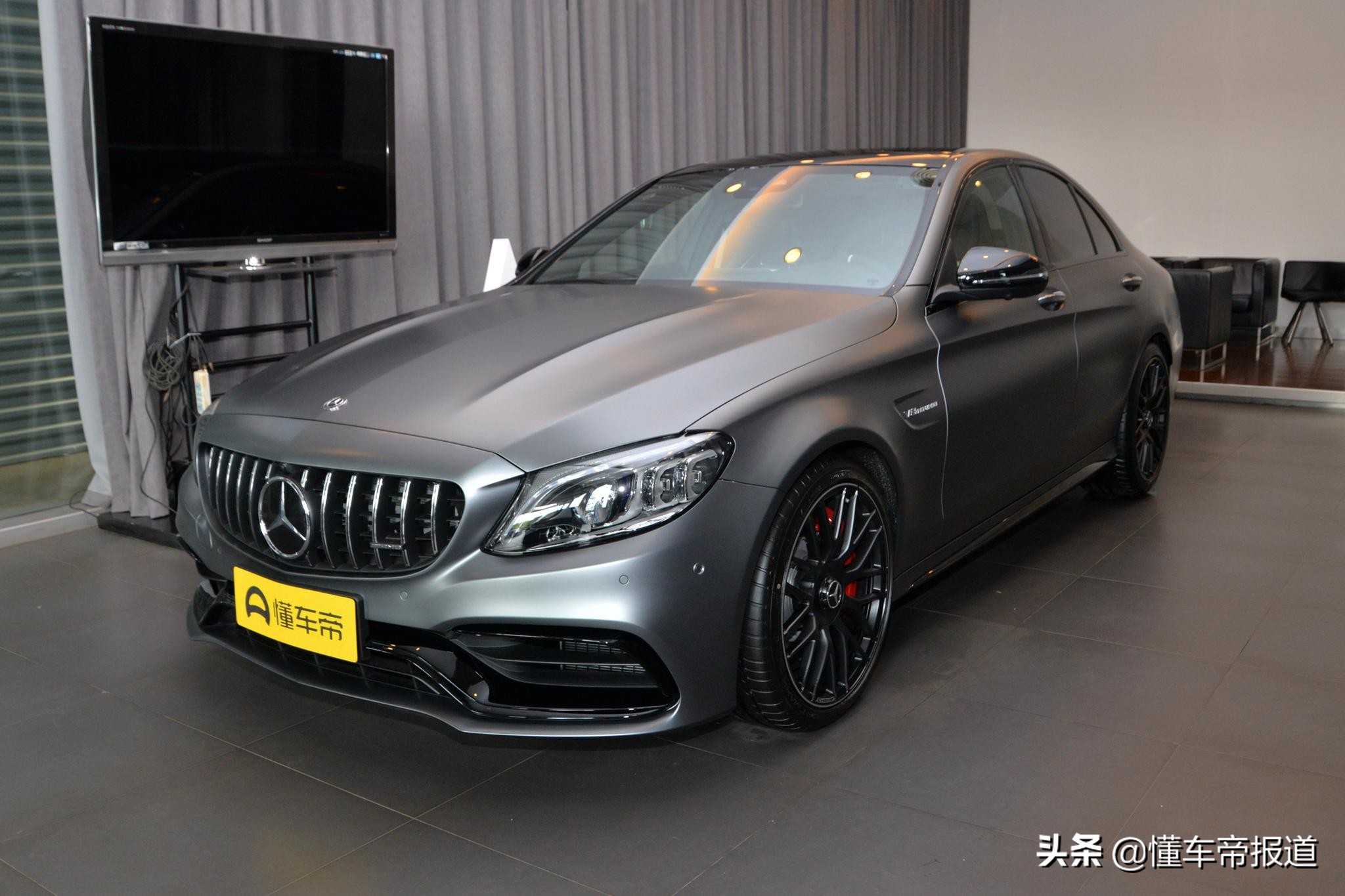 新车阿尔法罗密欧giulia豪华版200p,阿尔法罗密欧giulia车评