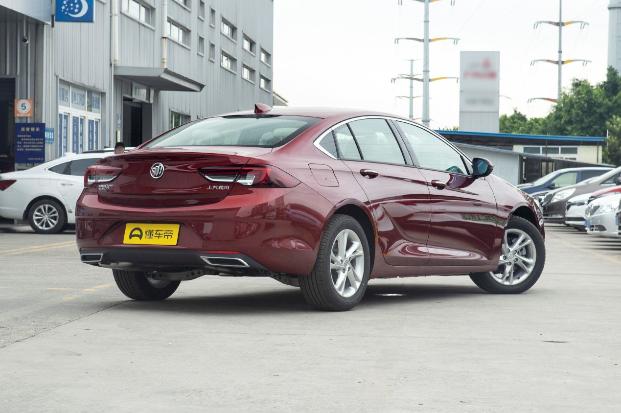 君威真实评测,新款君威值得购买吗