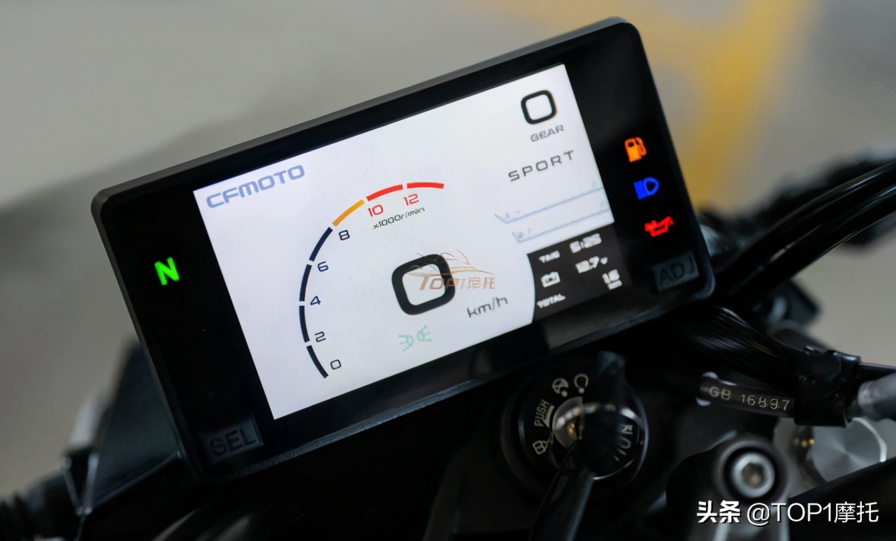 kyb避震硬吗,kyb气动减震有什么特点