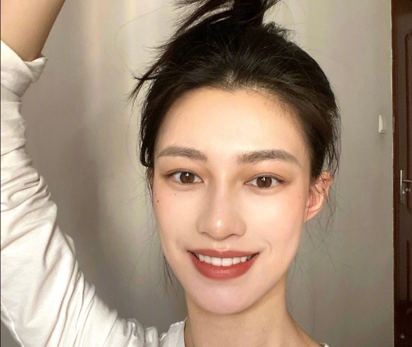 头发油了来不及洗怎么办,头发油了来不及洗用散粉