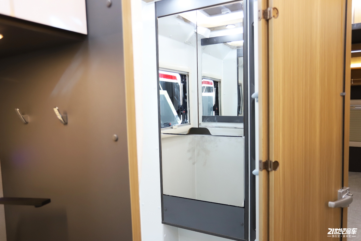 进口国产底盘,新吉奥云游b型房车