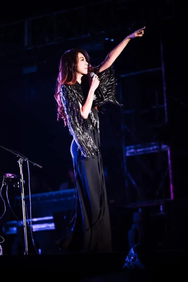 陈绮贞年轻时的美貌,陈绮贞44岁遇到真爱