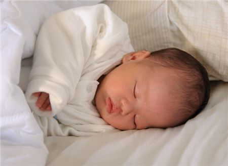 宝宝长湿疹月嫂,宝宝湿疹有妙招月嫂分享