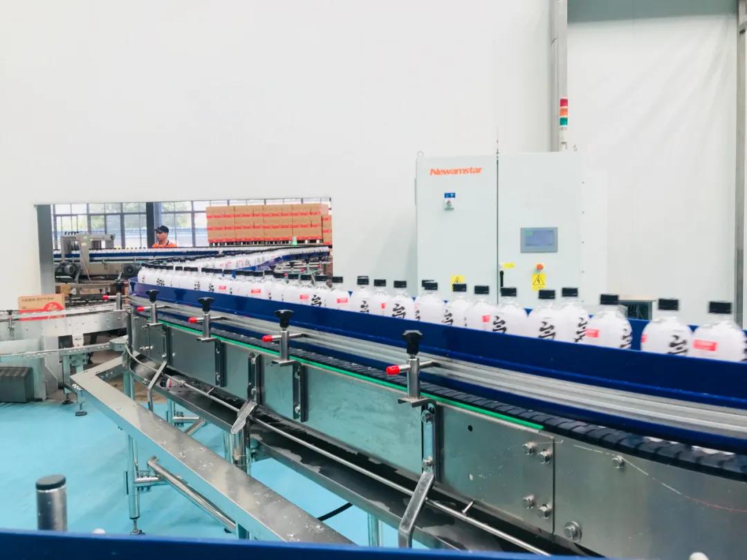 哦买噶！李佳琦推荐的这款爆火饮料，咱如东也有生产基地