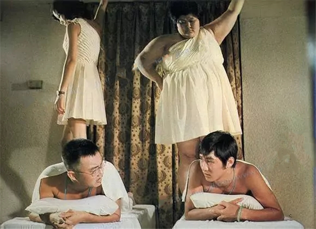 许冠杰电影全集老片,洪金宝许冠杰光头的搞笑电影